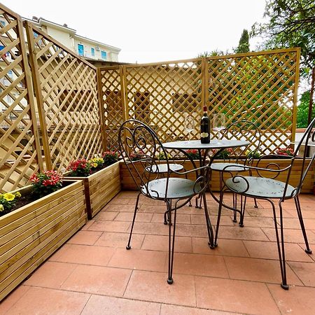 Luxury Careggi Apartment Florence Ngoại thất bức ảnh