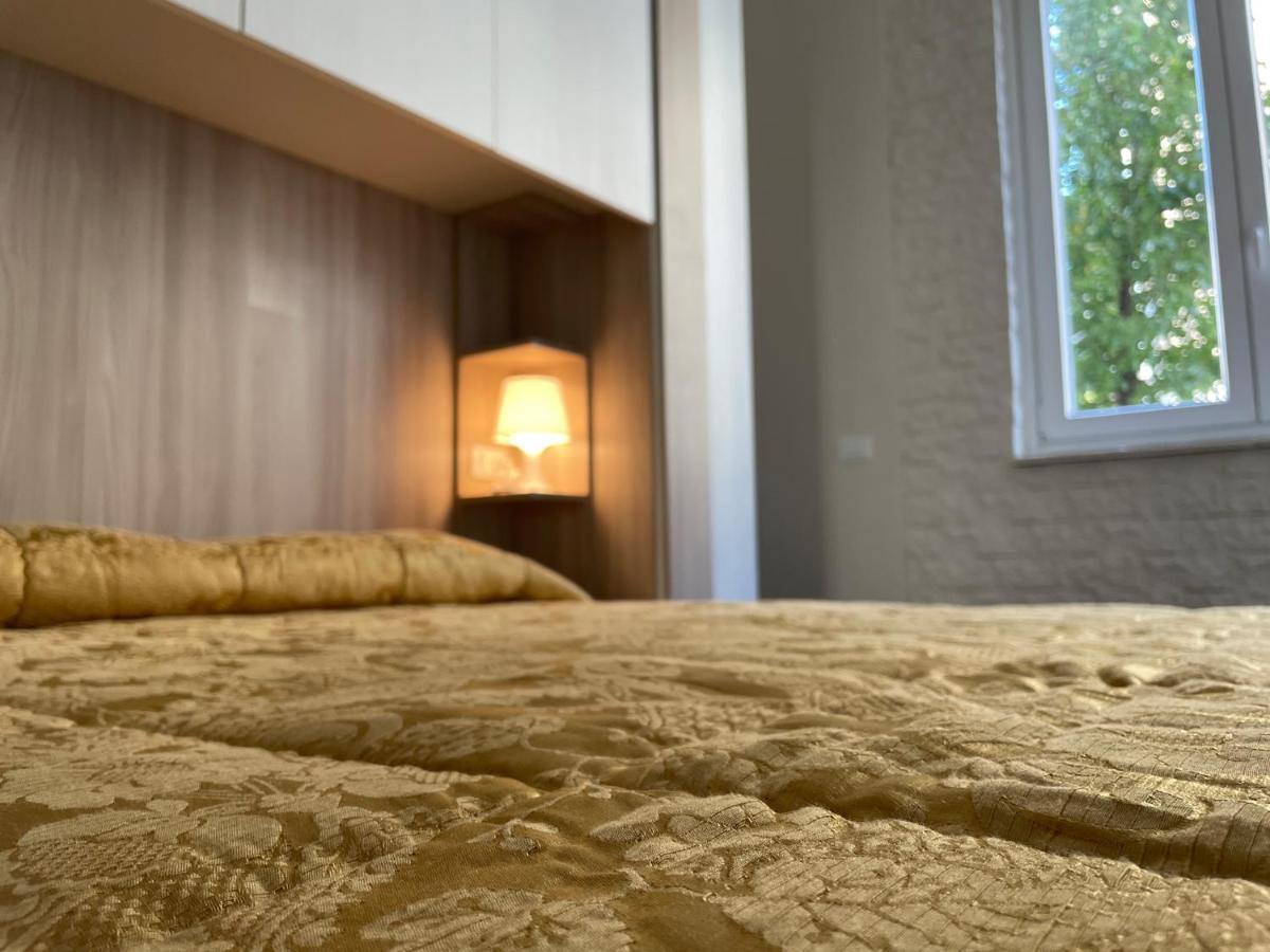 Luxury Careggi Apartment Florence Ngoại thất bức ảnh